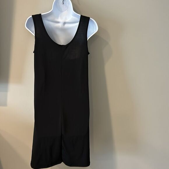 NWT Pretty Woman Black Sleeveless Scoop Neck Midi Flowy Dress Size Small - Picture 2 of 7